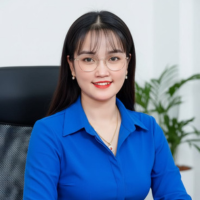 Chị Lan Anh